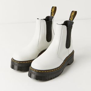 Dr. Marten Platform Chelsea Boot